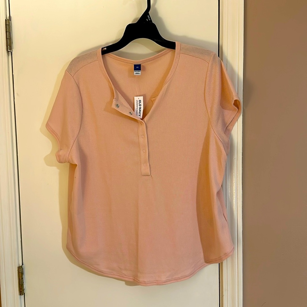 Light dusty pink top